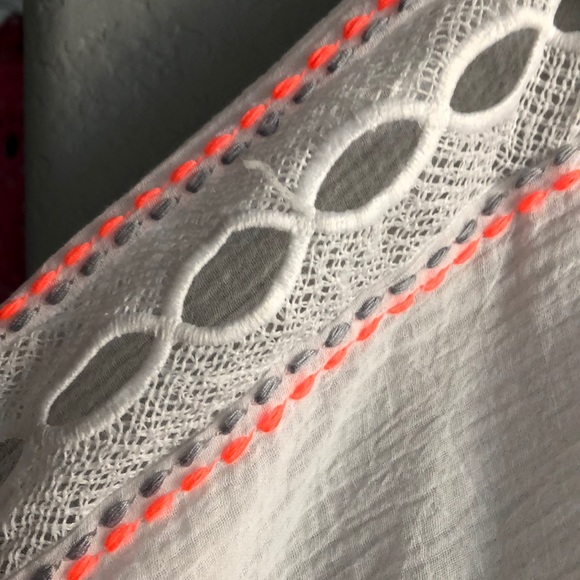 FAB’RIK White Gauzy Boho Top with Orange Accents - Picture 5 of 6